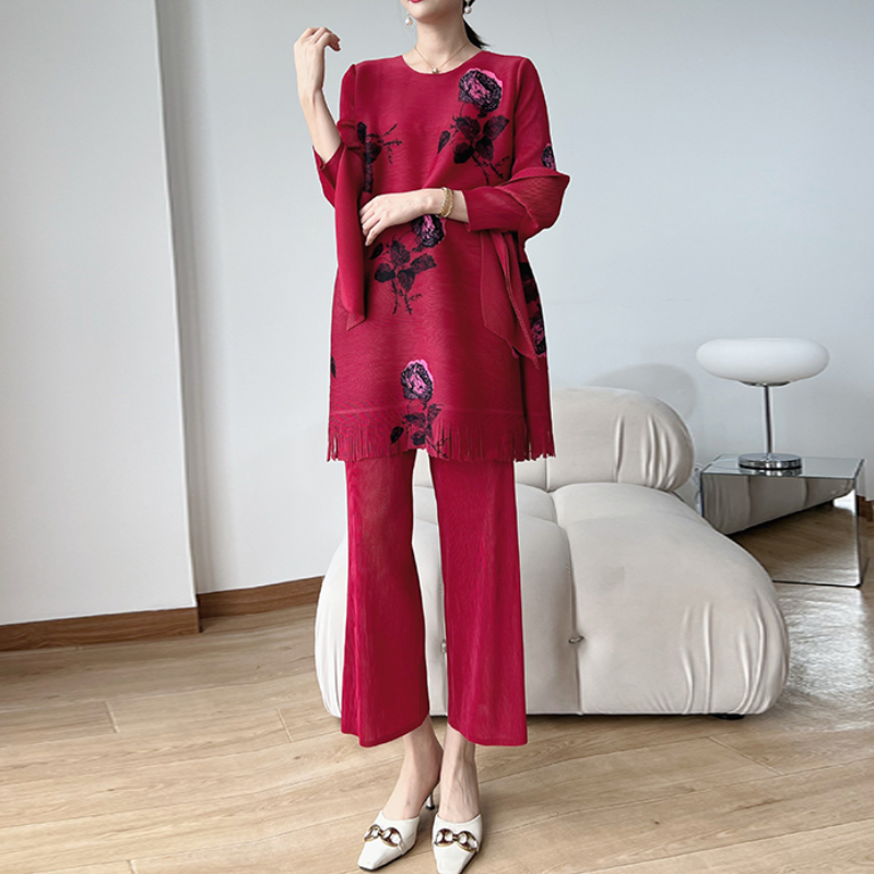 Spring 2024 Women's New Three  - Women'S Fashion Show 2022 评论和价格