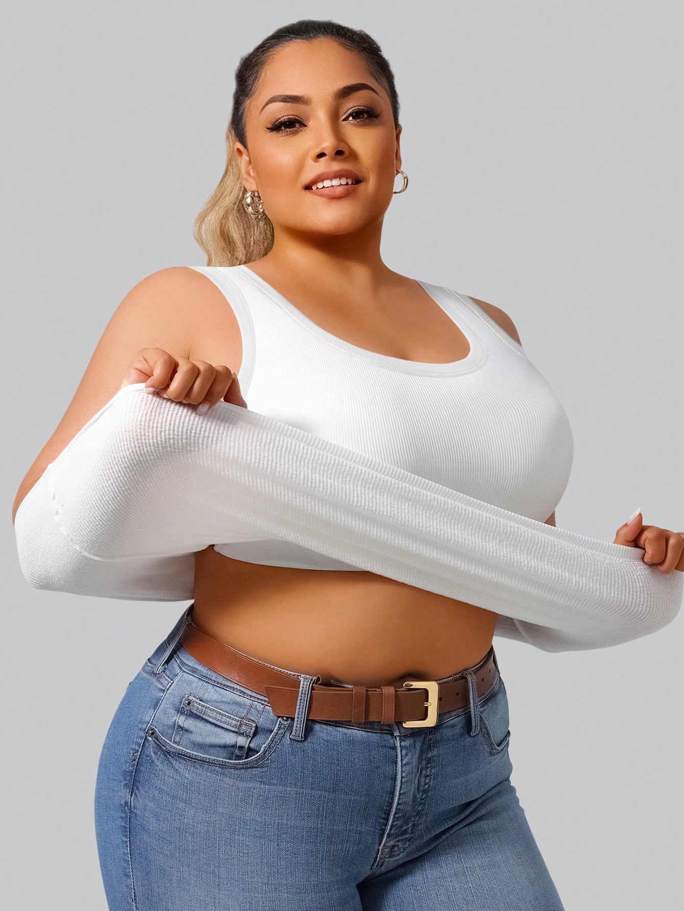 Plus Size Women's Solid Ribbed - Lace Trim Cami 评论和价格